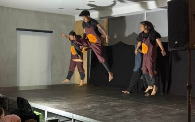Auftakt zur Projektwoche – Theaterstück zum Thema „Frieden“