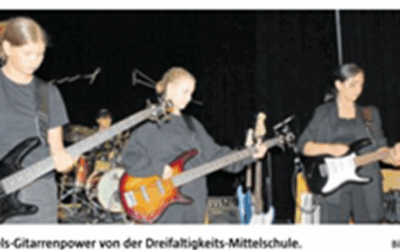 Schulband rockt beim ersten Schulband-Festival voll ab!!