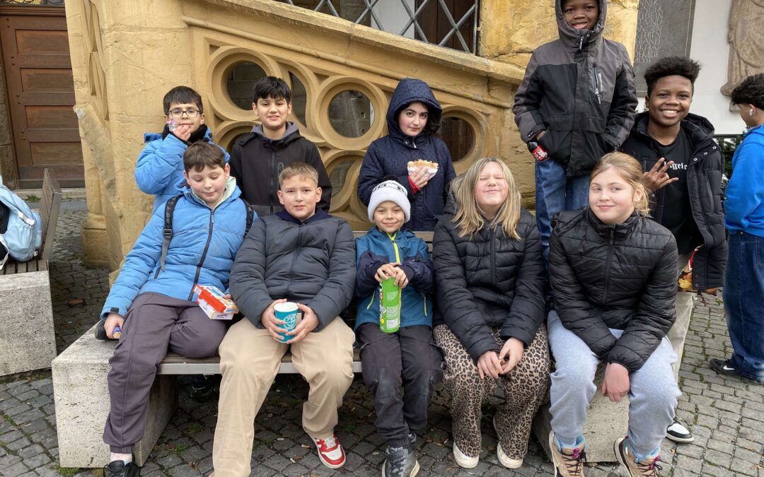 Jingle Bells – auch die Deutschklasse stimmte sich auf Weihnachten ein